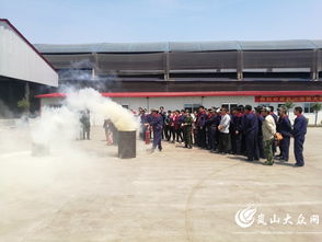 岚山区大队对恒赢木材厂百余员工进行消防安全培训