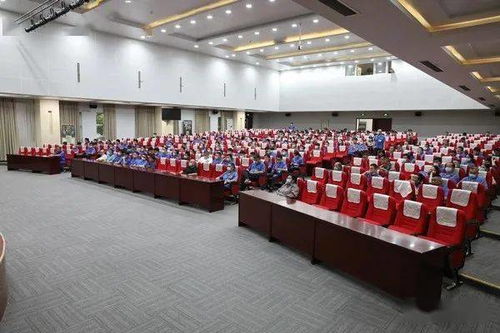 许昌市消防救援支队走进许昌卷烟厂开展消防安全知识培训活动